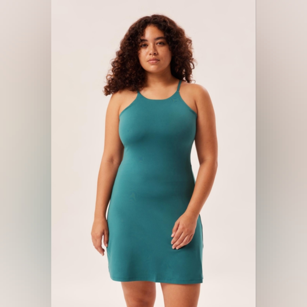 Girlfriend Collective Naomi Workout Dress Everglade XS